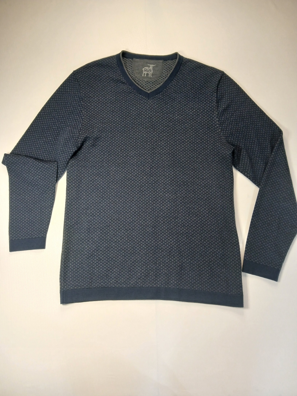 Raffi Men's Navy Geometric V-Neck Sweater